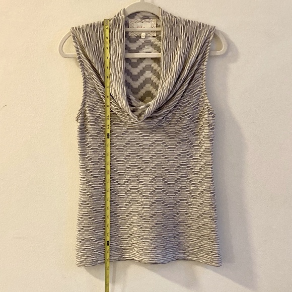 Anthropologie Cowl Neck Tank Grey & White Cottagecore Size S - Picture 5 of 10
